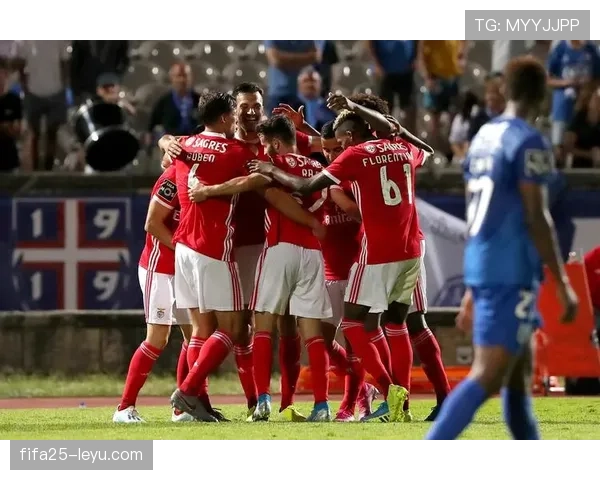 里斯本竞技新星闪耀欧战赛场，引发足坛广泛关注