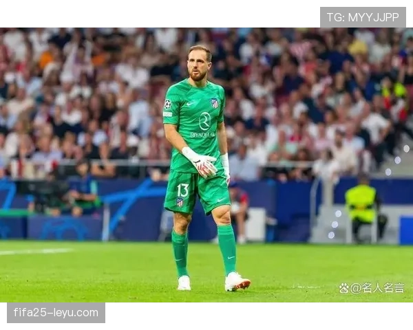 诺伊尔神勇扑救力保球门,助球队稳步提升争冠竞争力 诺伊尔神勇扑救力保球门,助球队稳步提升争冠竞争力