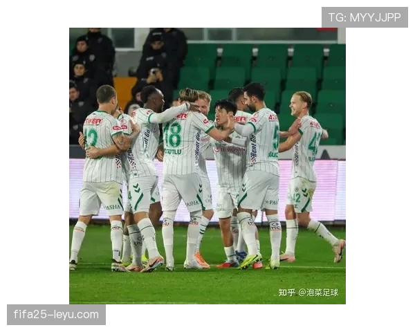 首尔世界杯体育场迎来K联赛新赛季，赛事热度高涨表现稳健