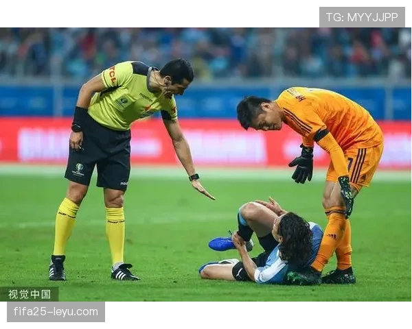 替补席纪律规则详解:裁判如何判罚违规行为? 替补席纪律规则详解:裁判如何判罚违规行为?